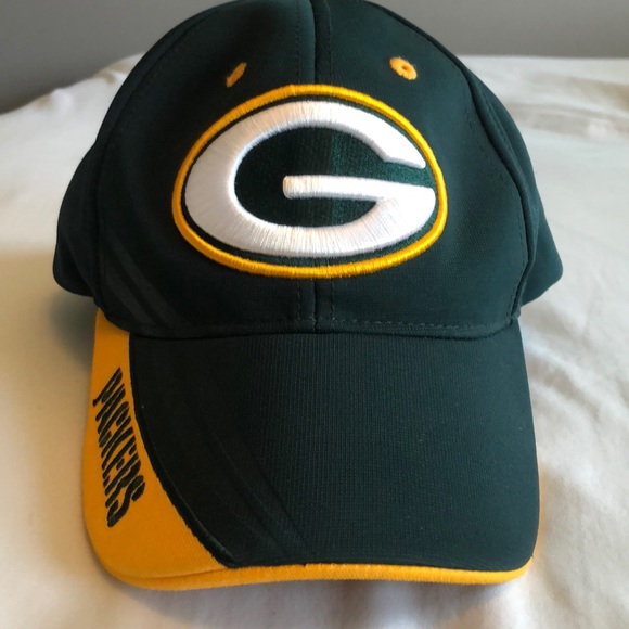 Packers hat - Picture 1 of 2